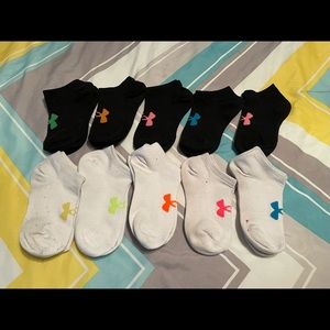 Girls UA socks